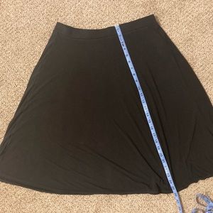 **NOT AVAILABLE!** Super soft and stretchy black midi skirt!